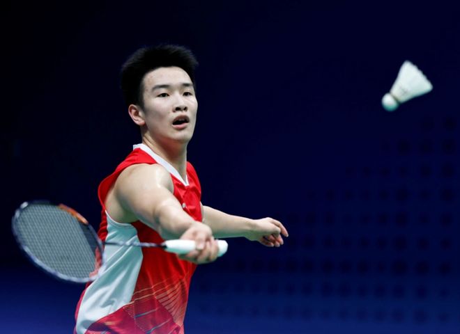 并在捷克U 并在捷克U