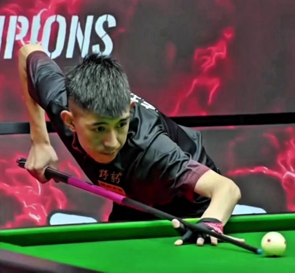 雷佐携手走 雷佐携手走