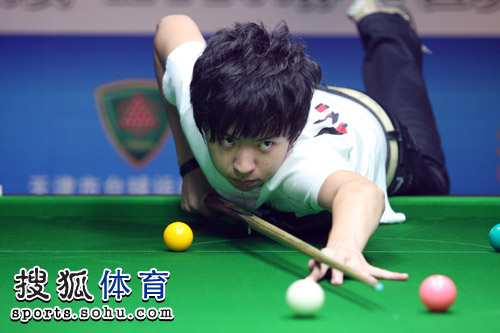 在这个小球 在这个小球